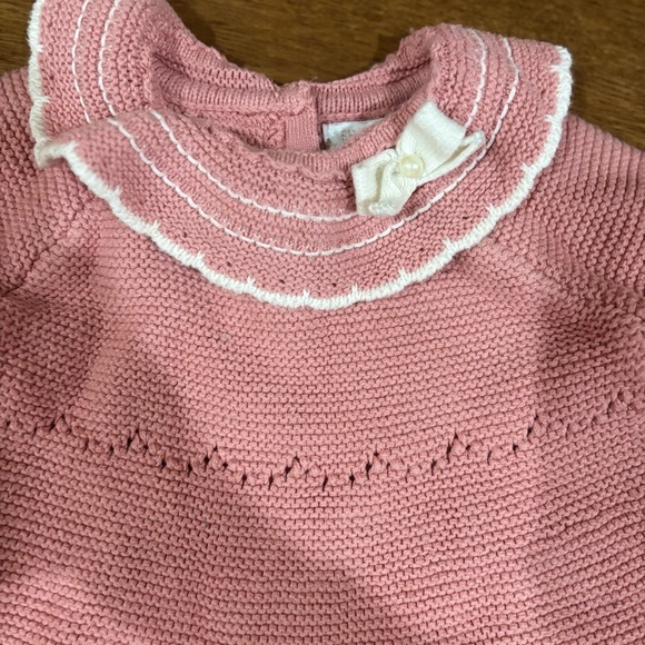 Pink sweater dress with tights - Picture 4 of 8